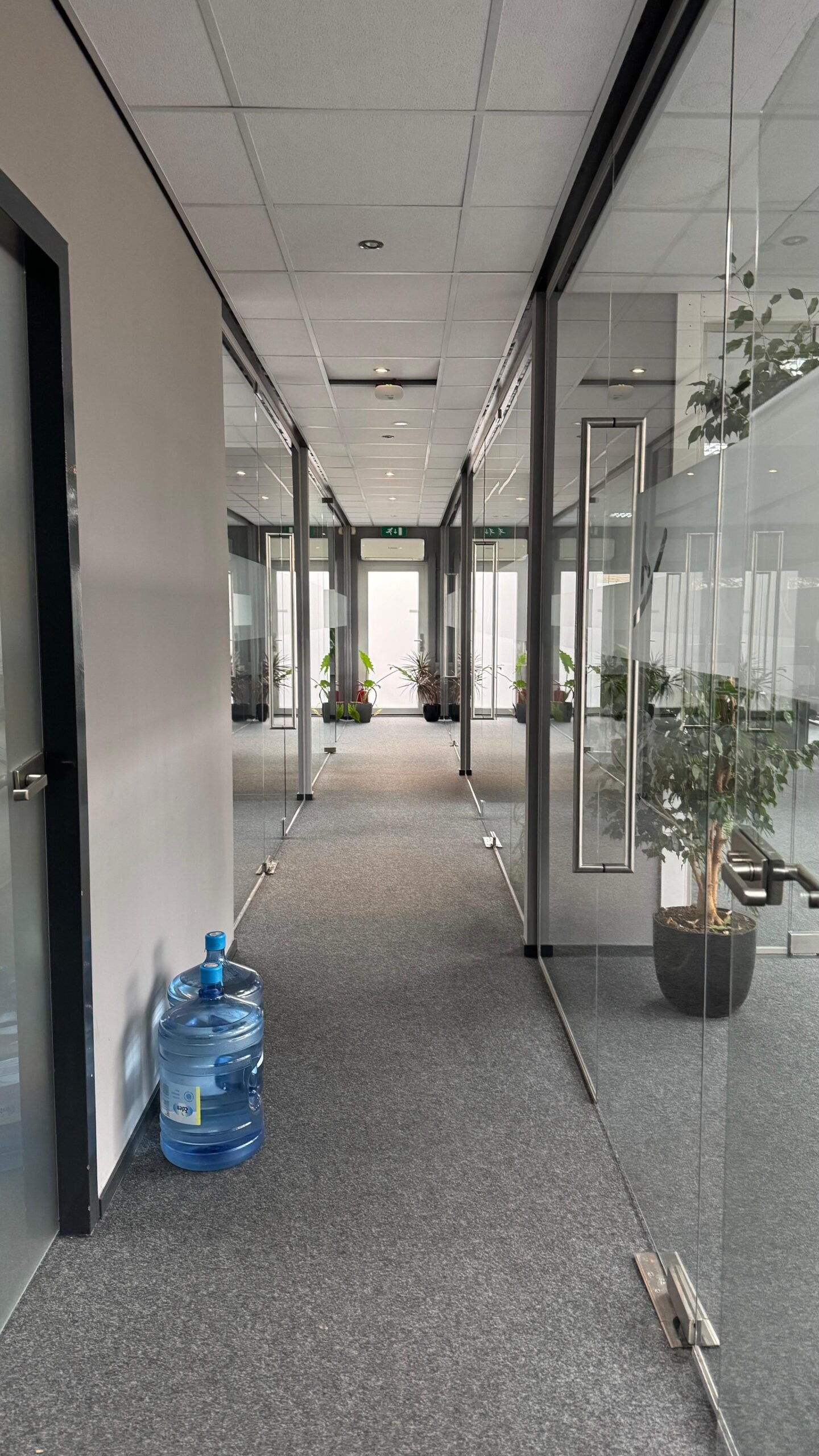 Glazenwasser aan het werk
